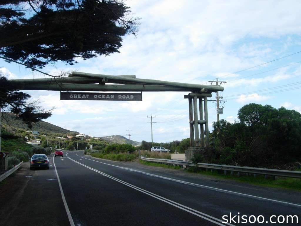 The Great Ocean Road entrance